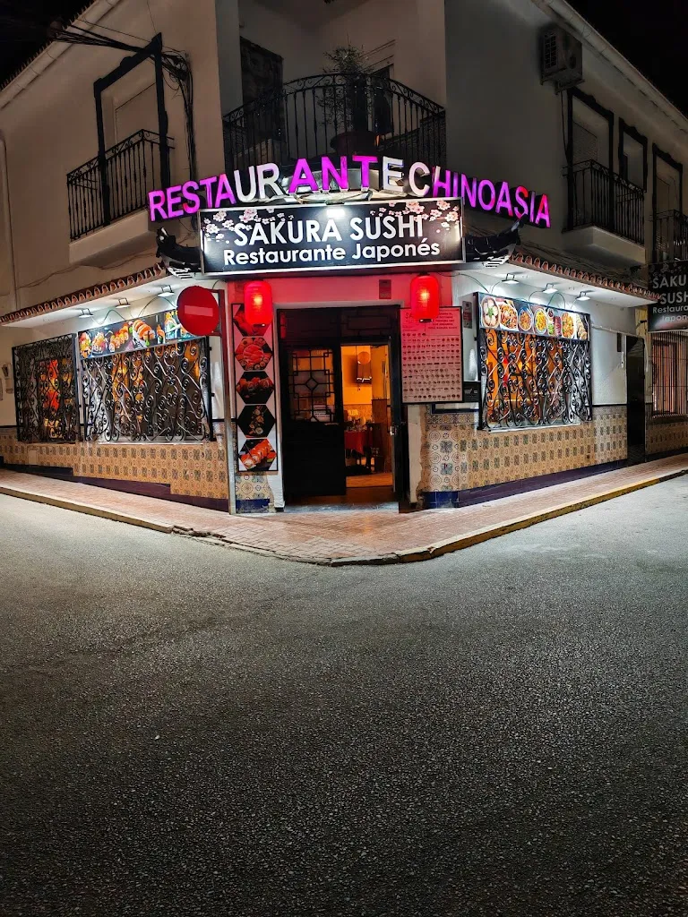 SAKURA SUSHI restaurant in Cártama