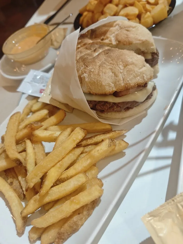 Indie 33_Mutxamel_slider_image_2