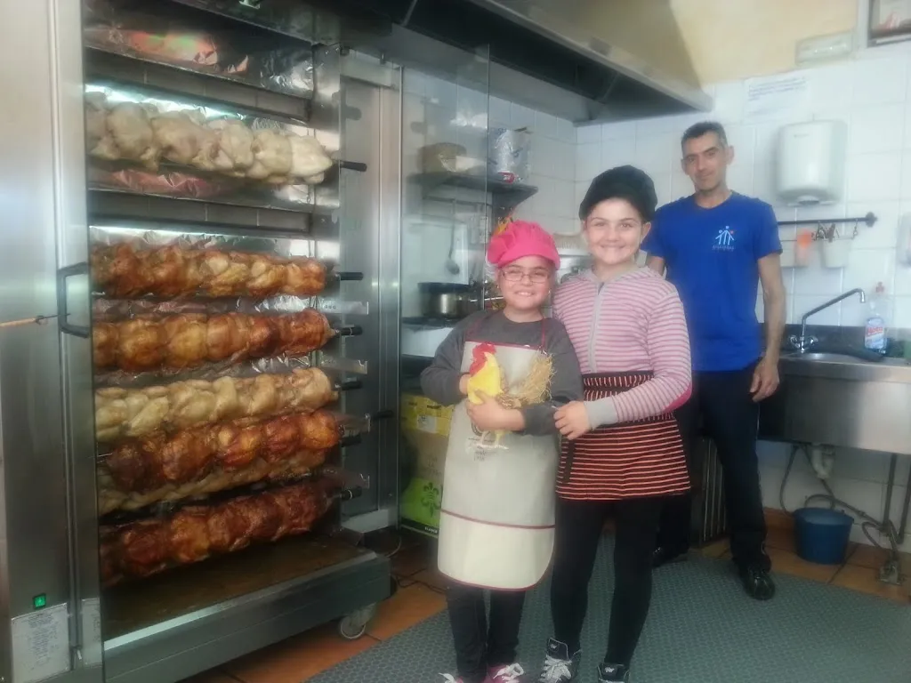 Asador de Pollos La Estación_Cártama_slider_image_2