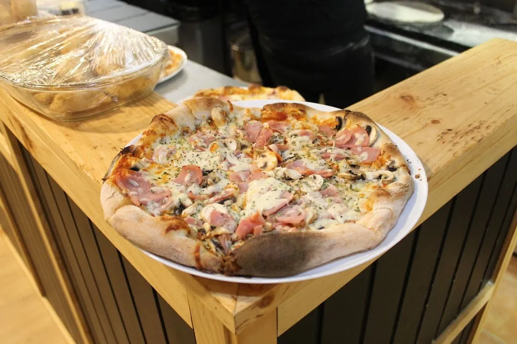 Pizzería la Valentina_Cártama_slider_image_2