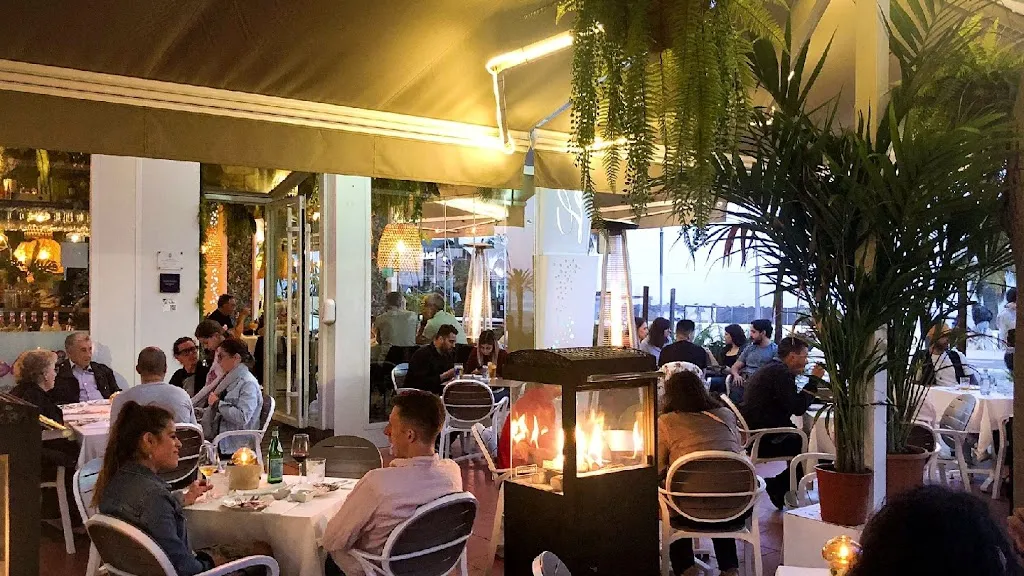 La Bulla Gastrobar_Estepona_slider_image_1