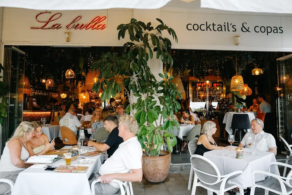 La Bulla Gastrobar_Estepona_slider_image_3