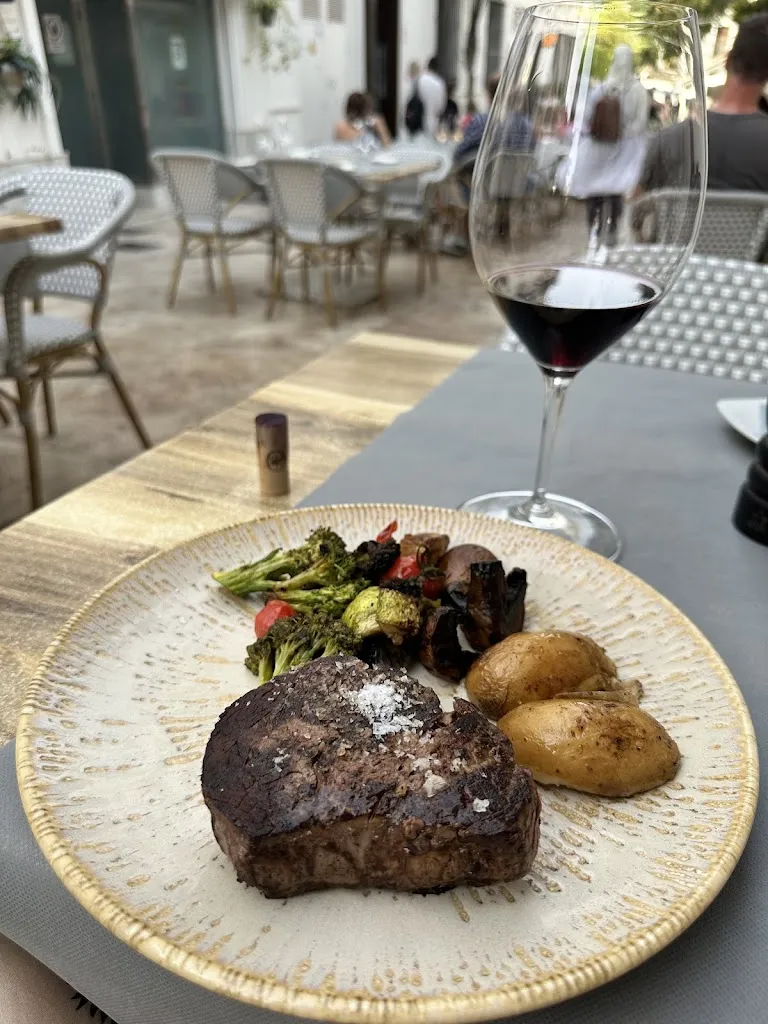 Queen Rennee_Restaurante La Casa del Rey_Estepona_review