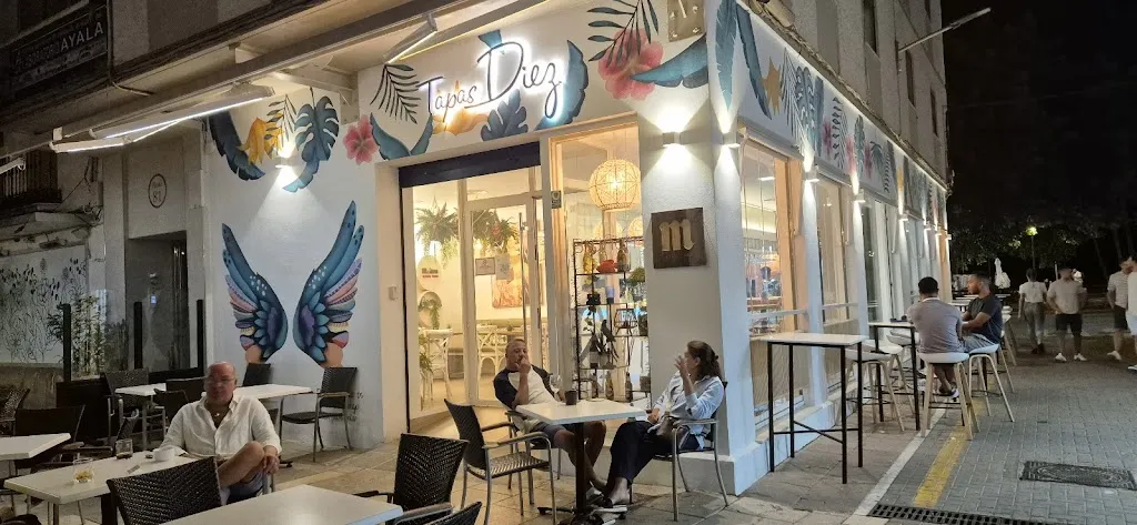 Tapas Diez_Estepona_slider_image_1