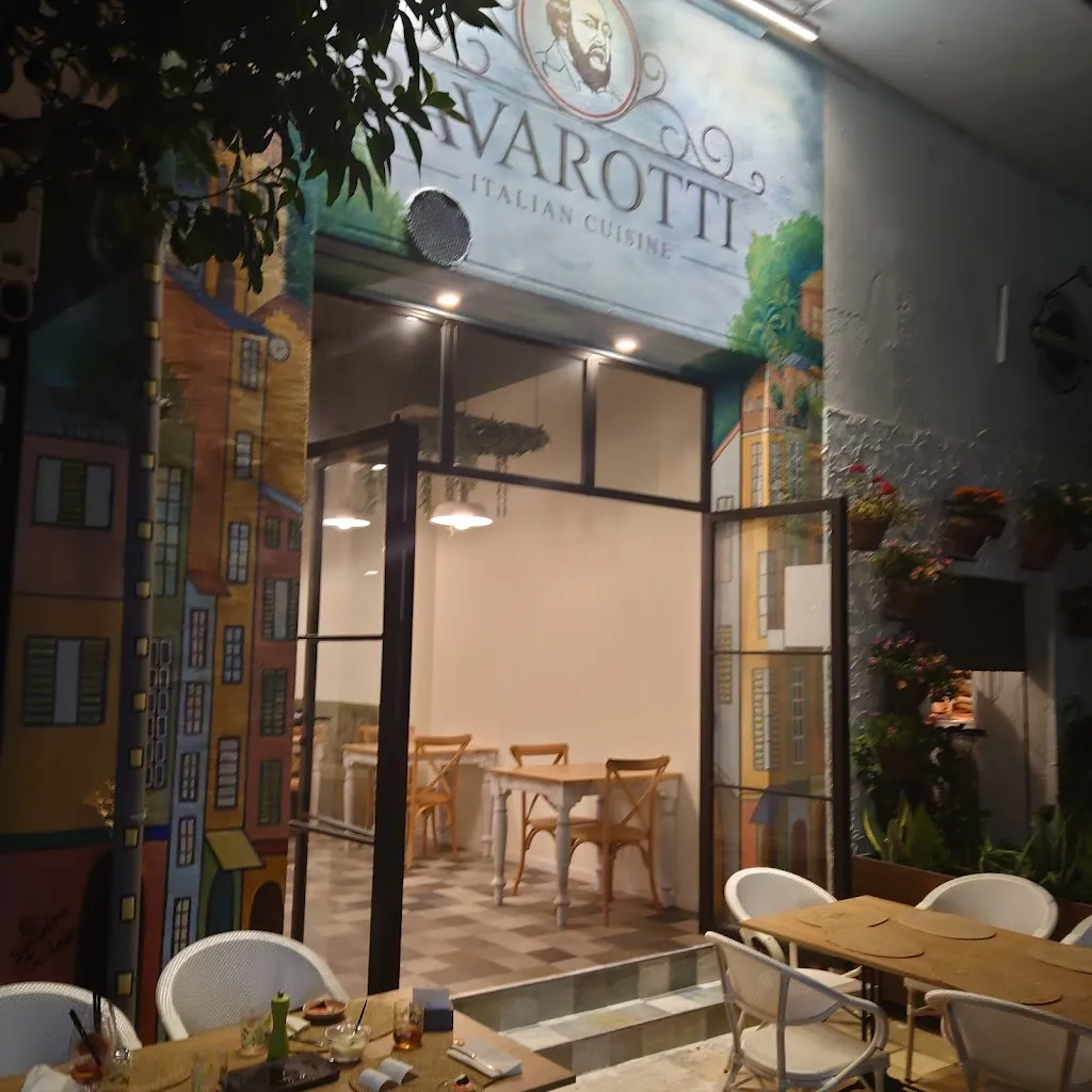 Pavarotti Italian Cuisine restaurant in Estepona