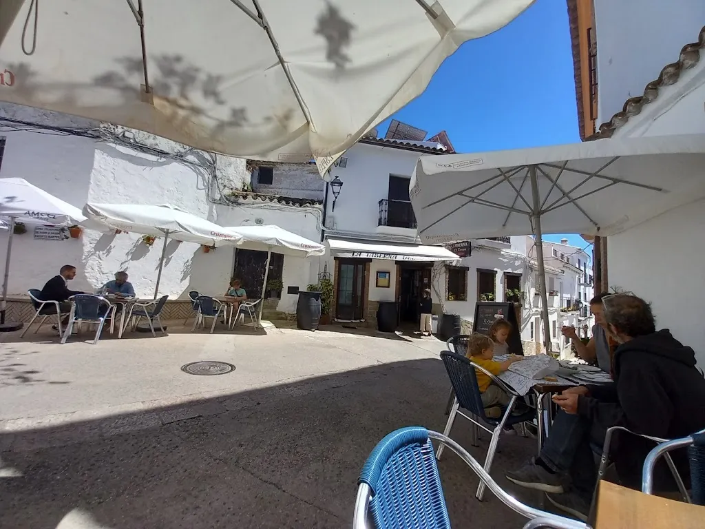 Sandra Jones_LA TABERNA DEL ZORRO_Gaucín_review