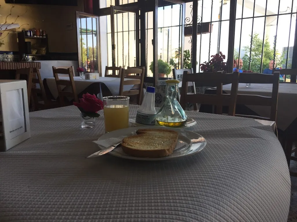 Anita Schmidt_Venta La Serranía_Gaucín_review