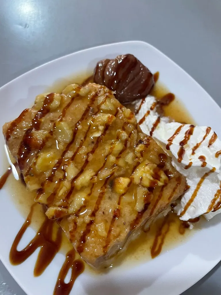 María_Bar Mena_Igualeja_review