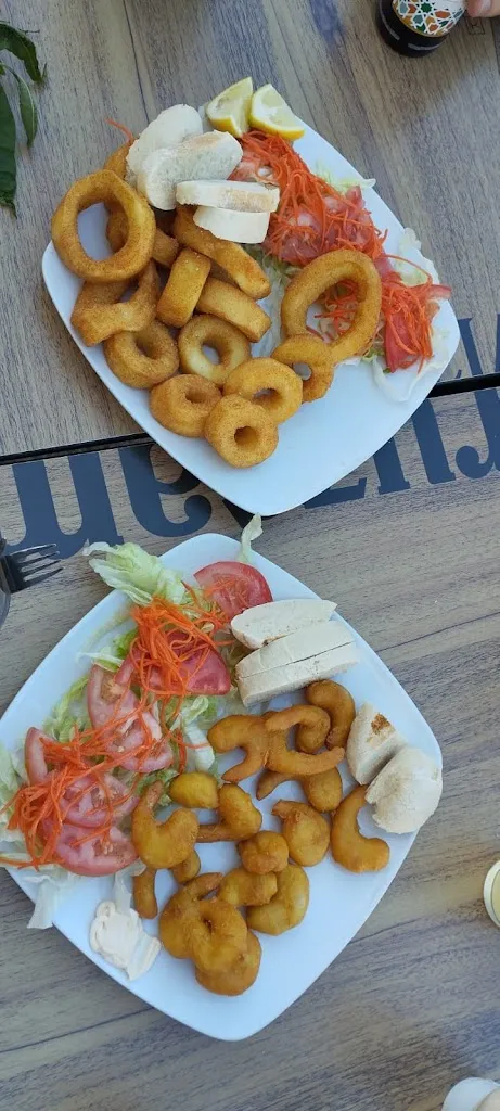 Tabita Fernandes_Cafe bar tapas Pani_Igualeja_review