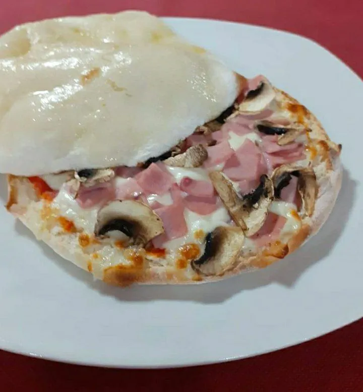 Simona V_Restaurante Pizzeria Celentano_Guaro_review