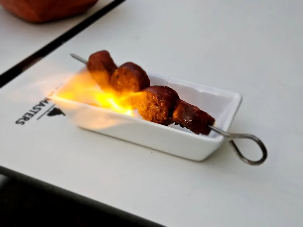 Laimonas Guiga_Bar - Lord Cani_Guaro_review