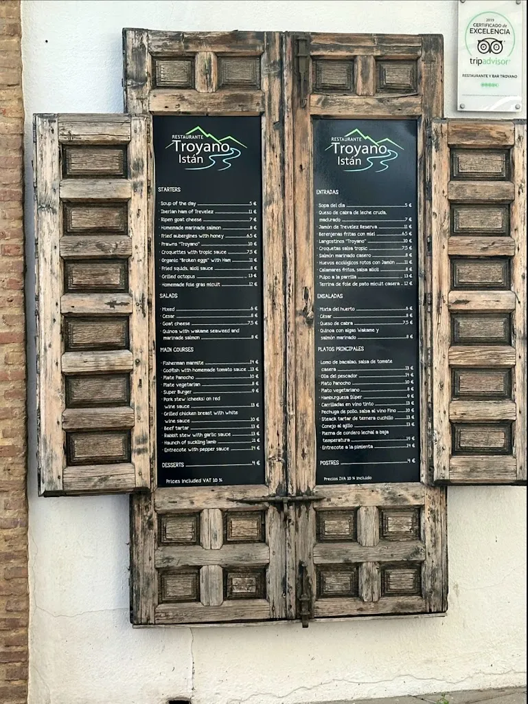 Menu_Istan Plaza_Istán_image_1