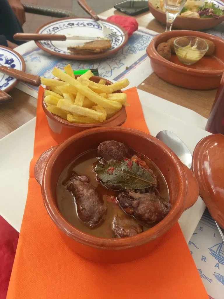 Frederik Faidhi_Istan Plaza_Istán_review