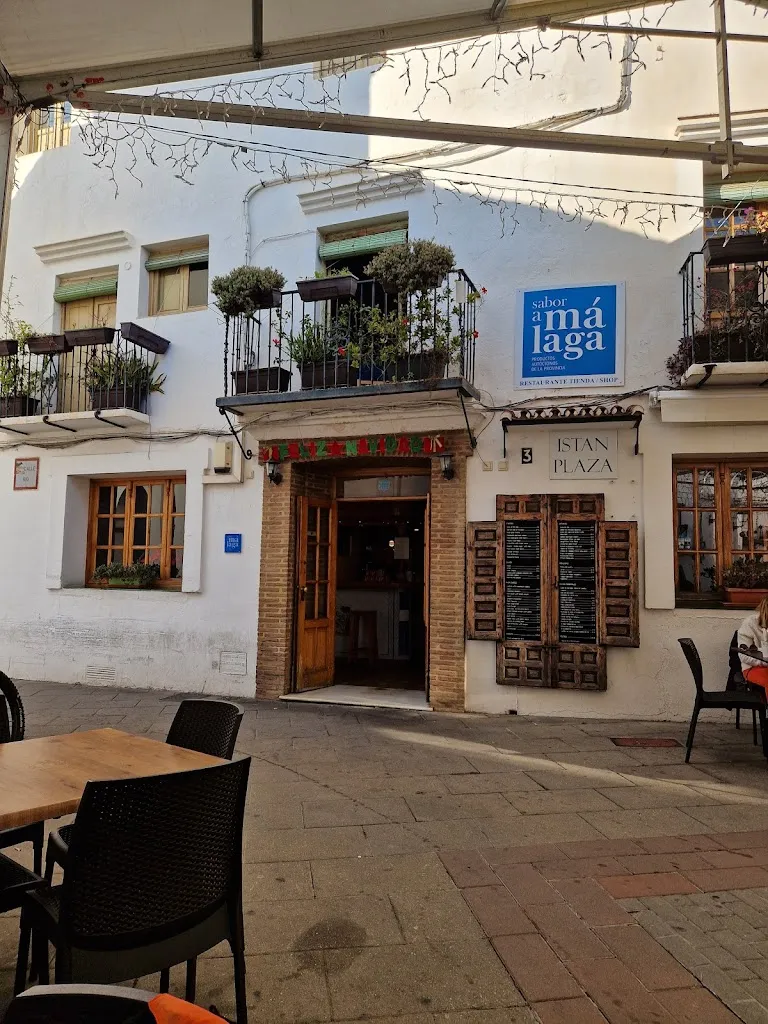 Istan Plaza_Istán_slider_image_3