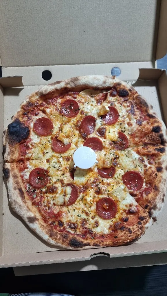 Pizzeria Perikana 'World Street Food'_Mutxamel_slider_image_3