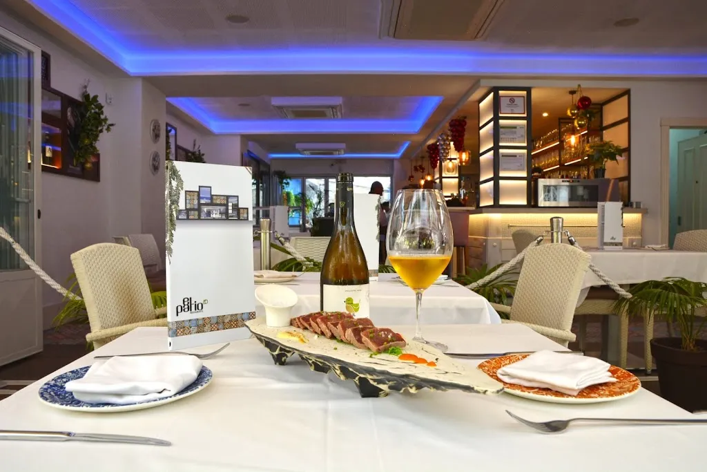 El Patio Gastrobar_Fuengirola_slider_image_1