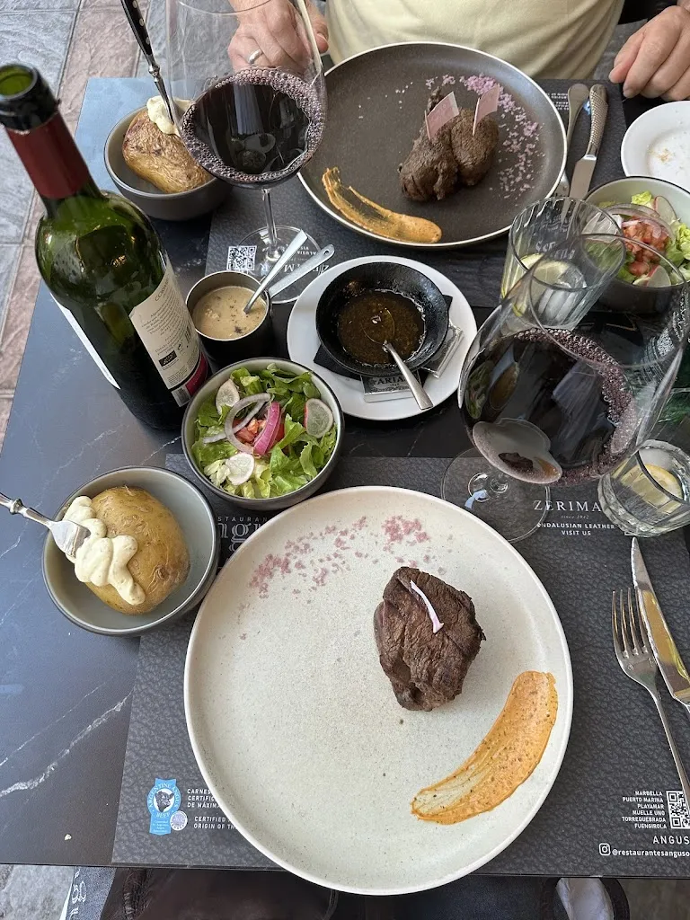 ANGUS Fuengirola_Fuengirola_slider_image_3