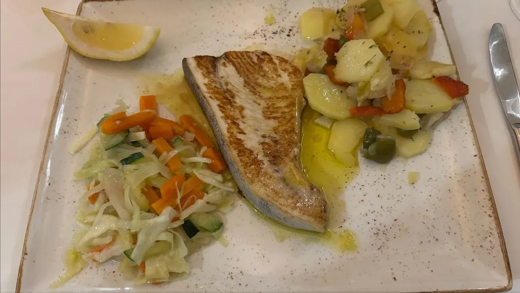 Jere Toivonen_Mesón La Salina_Fuengirola_review