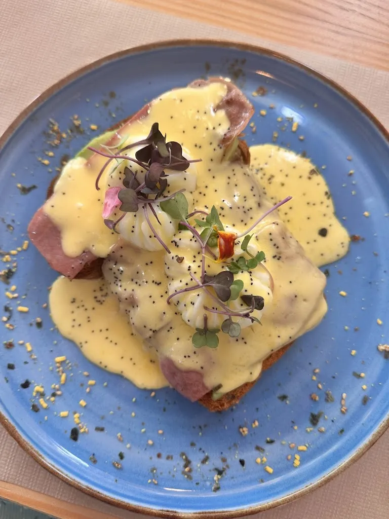 Paloma van Dijk_What the Brunch Fuengirola._Fuengirola_review