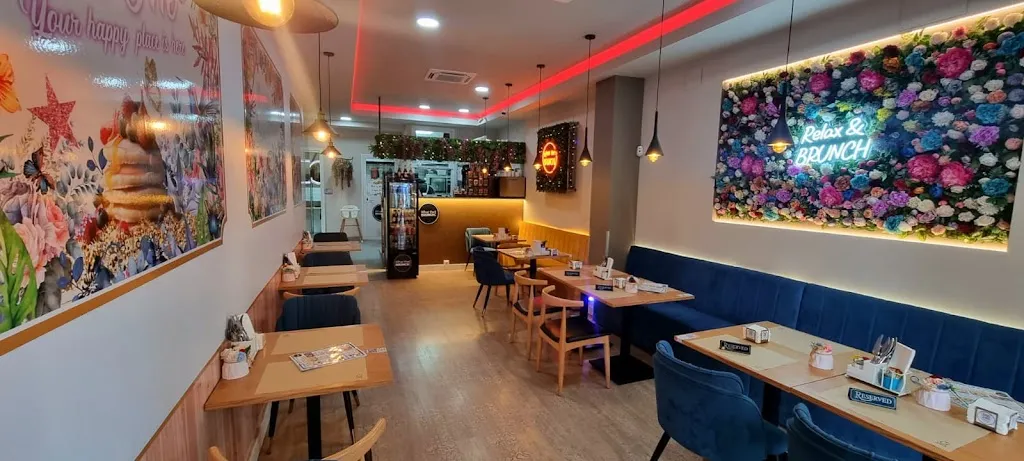 What the Brunch Fuengirola. restaurant in Fuengirola