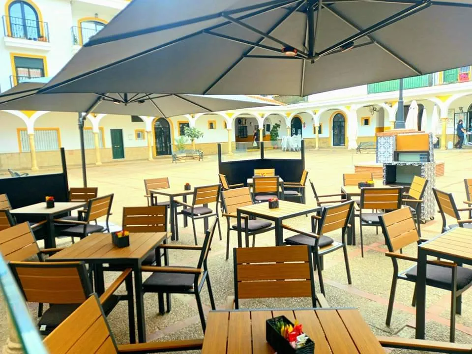 Restaurante Bad Ass Bistro_Fuengirola_slider_image_1