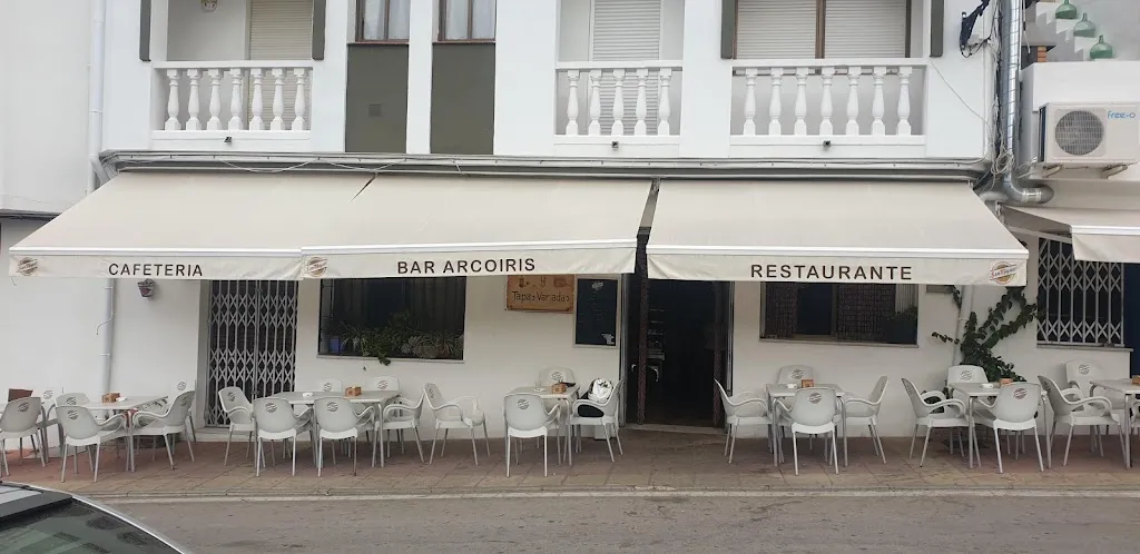 Szymon Bakowski_Mesón La Pozuela_Jubrique_review