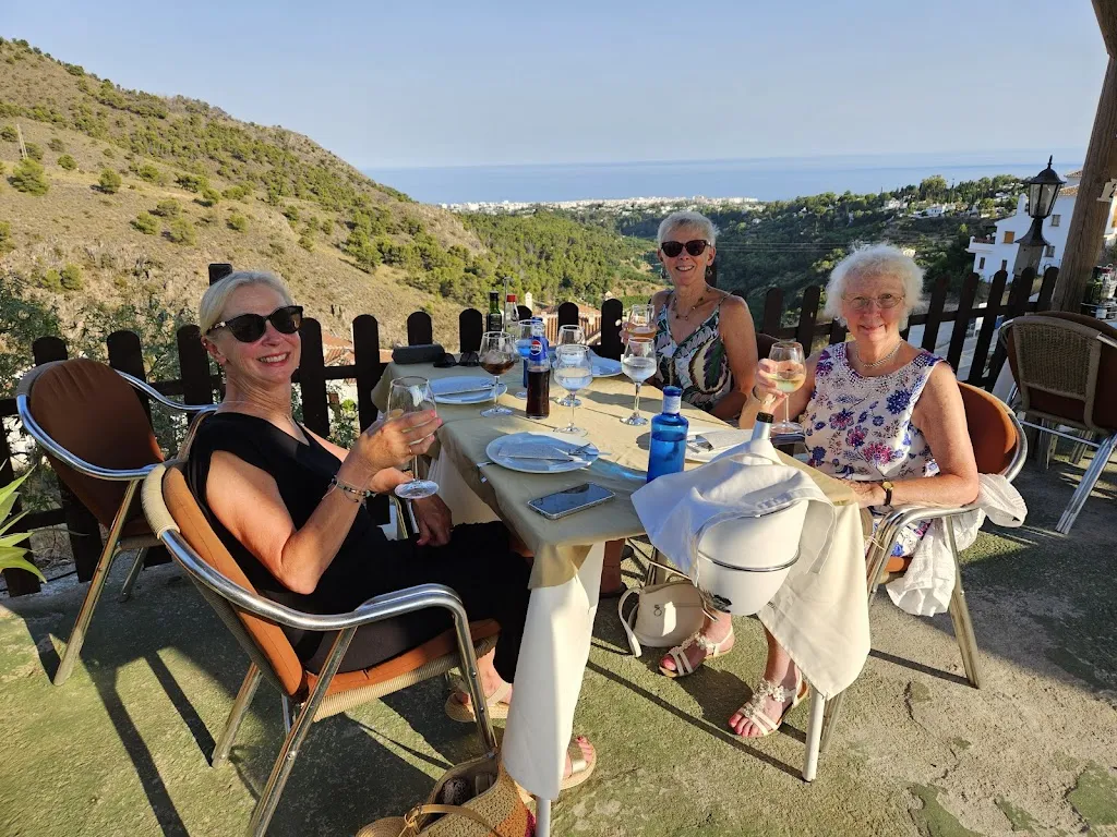 Peter Smith_Rest. Puerto Blanquillo Frigiliana_Frigiliana_recensione