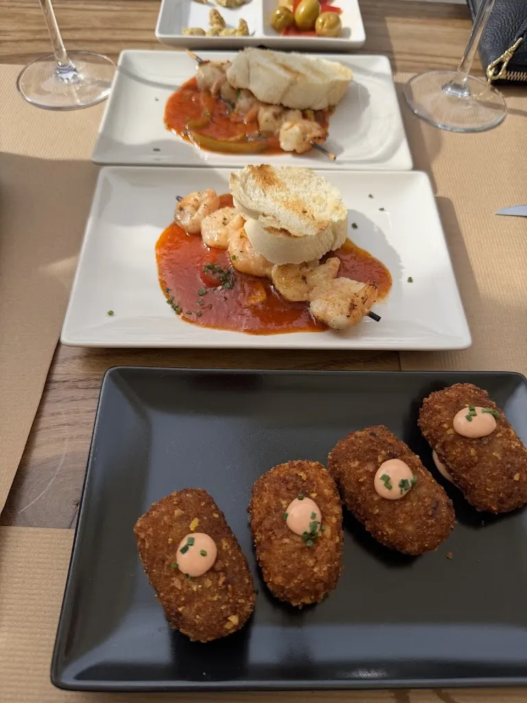 Rumba y Candela_Frigiliana_slider_image_3