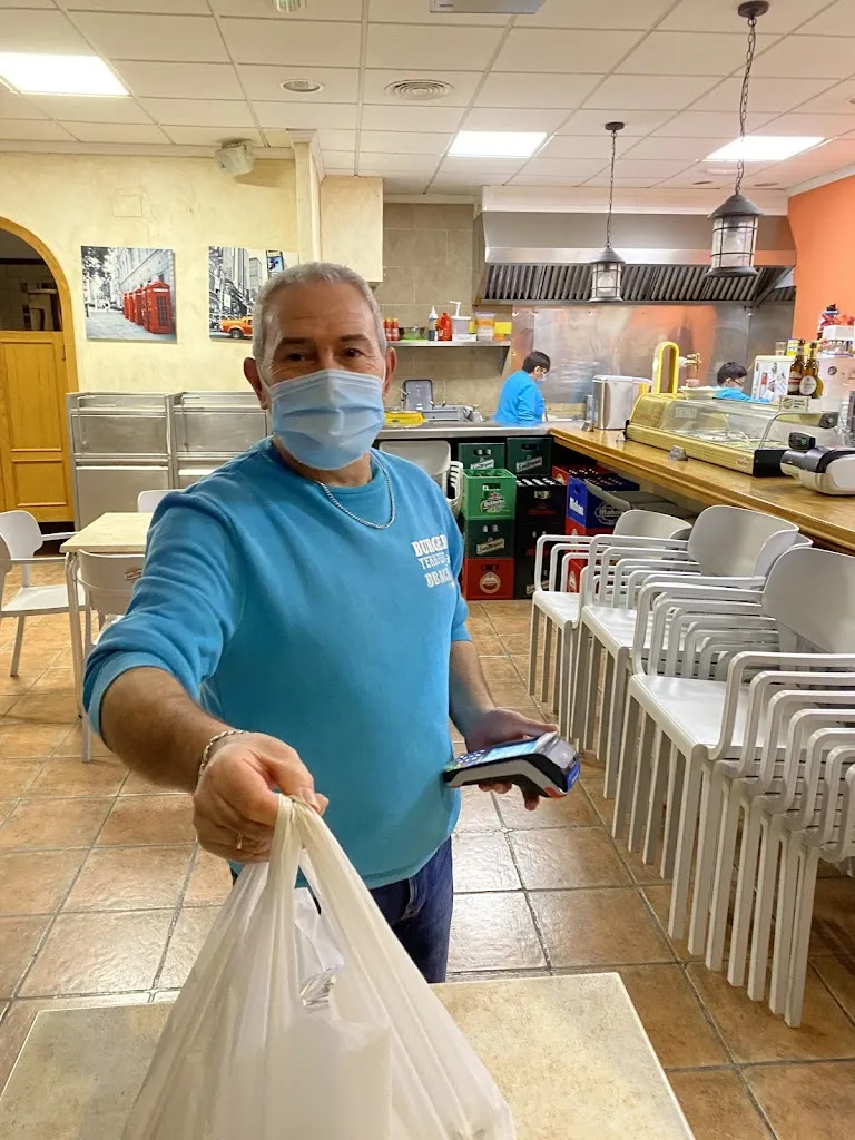 Mar Blázquez_Burger Terraza Beach II - Hamburguesas y Tapas_Mutxamel_review