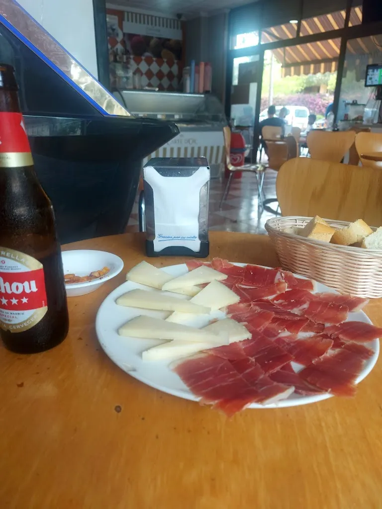 Heladería La Llagrima_Mutxamel_slider_image_3