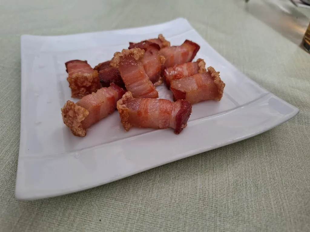 Miguel Hernández_Bar Restaurante Pensacola_Macharaviaya_review