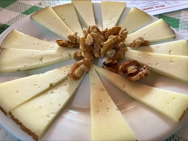 Guillermo Conde_Bar Restaurante Reyes_Moclinejo_review