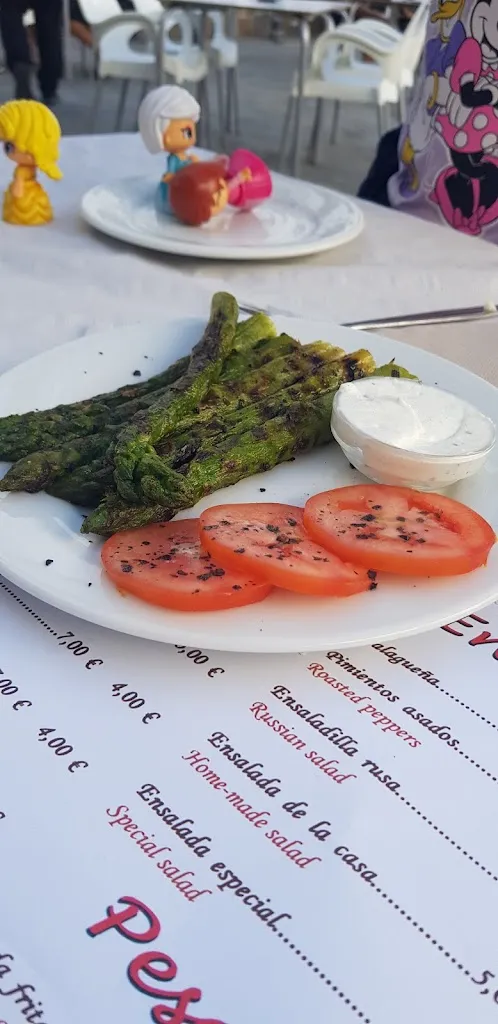 Marcela Galeano_Bar Restaurante Reyes_Moclinejo_review