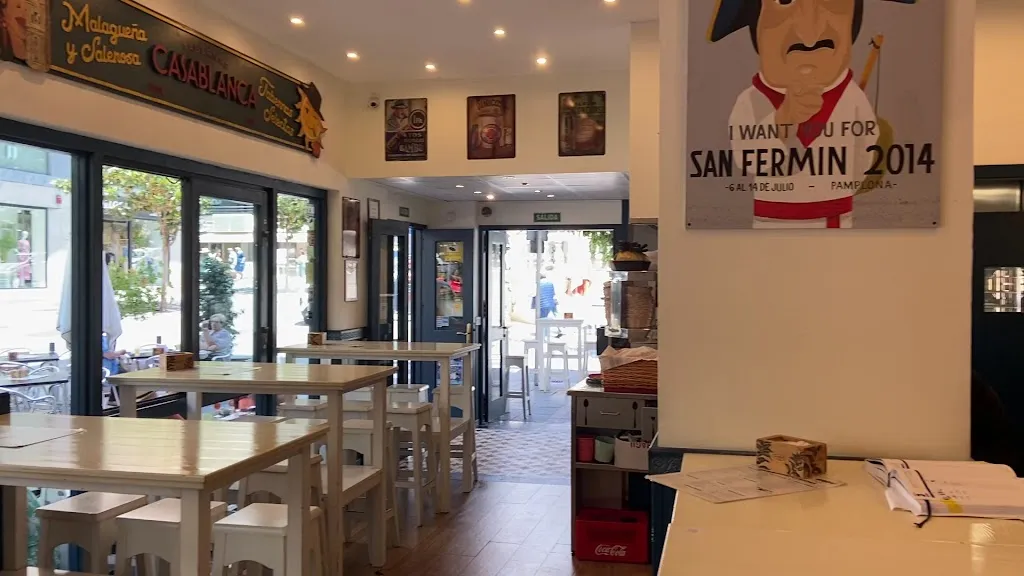 Taberna Casa Blanca_Marbella_slider_image_2