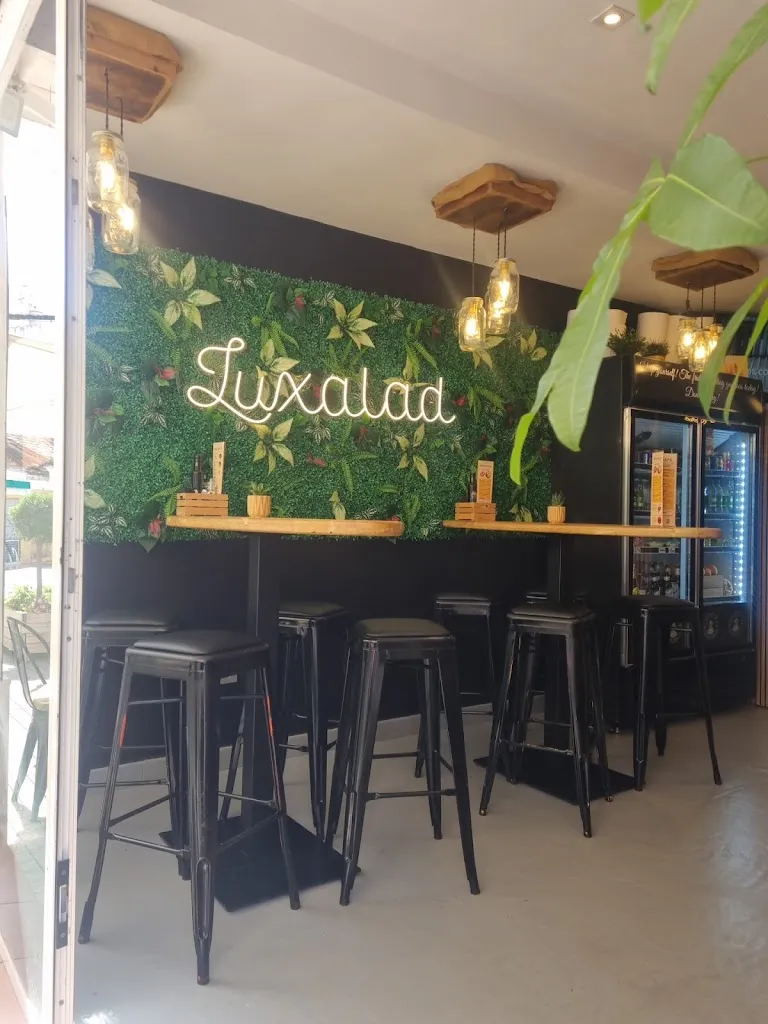 Luxalad Salad Bar Marbella_Marbella_slider_image_2