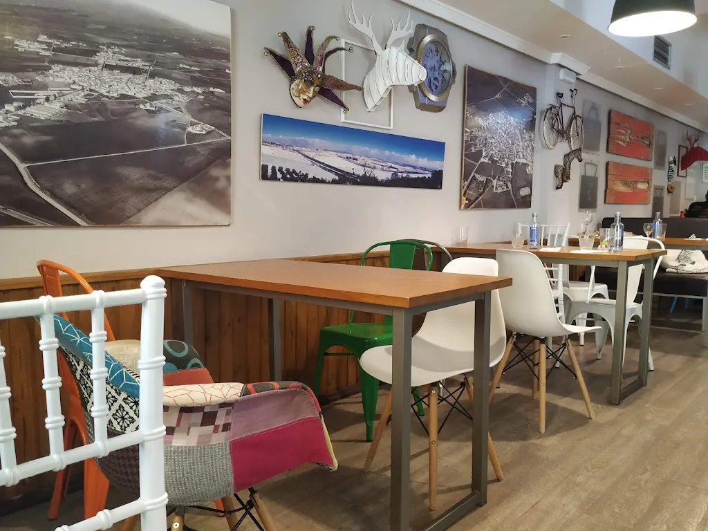 Bar restaurante Contracorriente_Mollina_slider_image_1