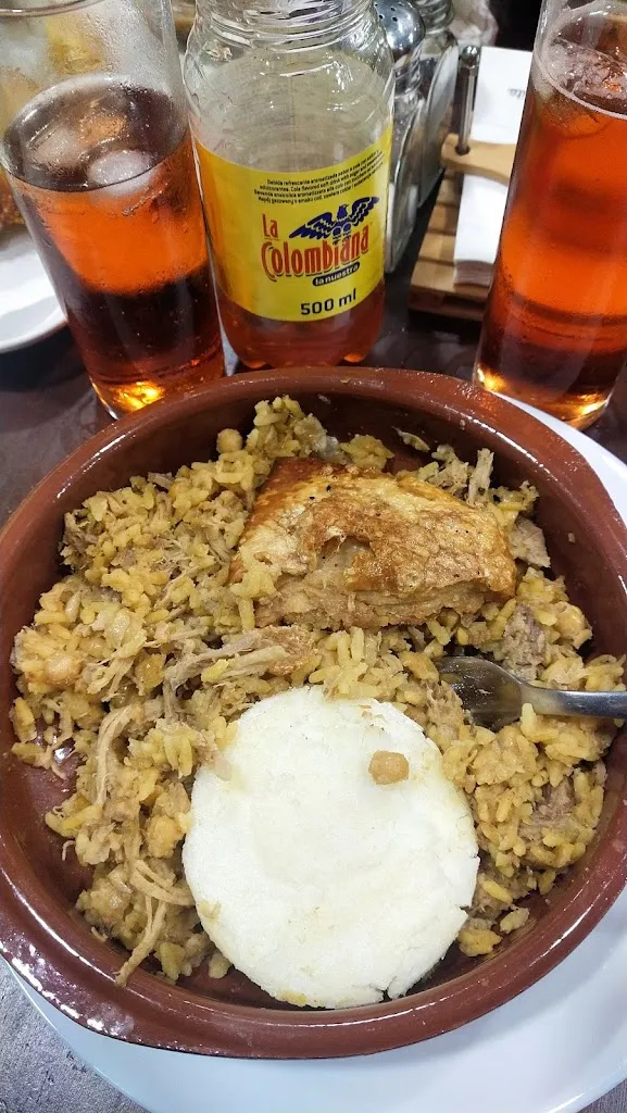 Fermin Giovanni Lopez_BULEBAR TAPAS Y BOCADILLOS •Restaurante Colombiano_Mollina_review