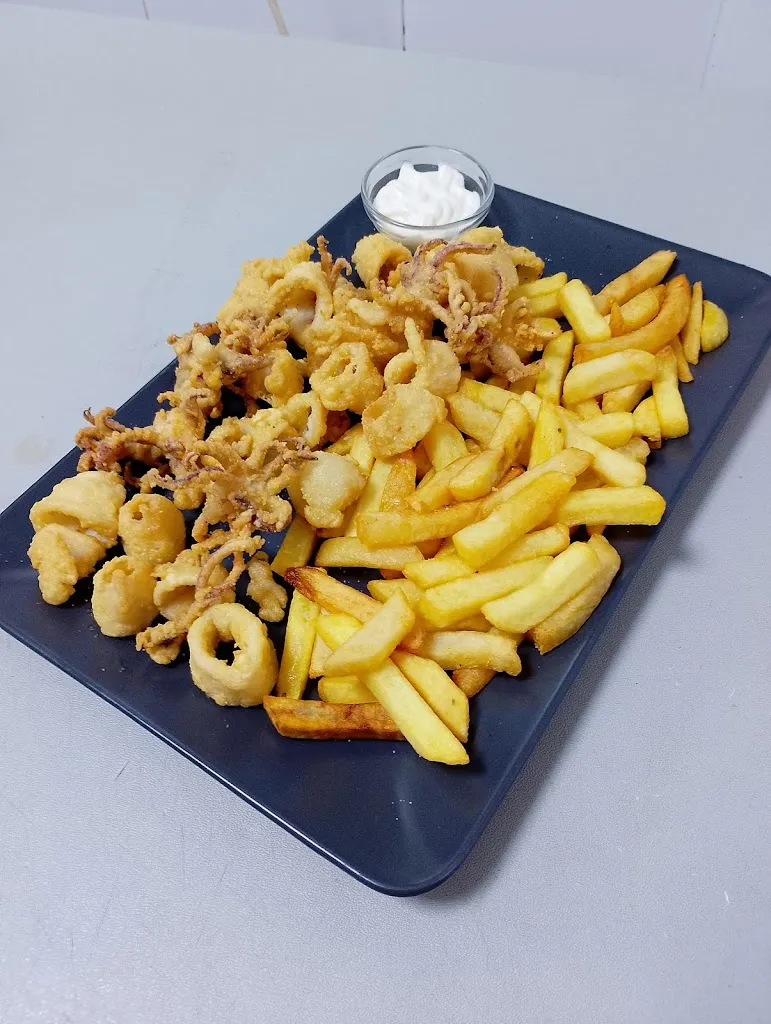 BULEBAR TAPAS Y BOCADILLOS •Restaurante Colombiano_Mollina_slider_image_2