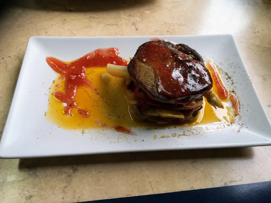 Menu_Bar Reyes_Mollina_image_9