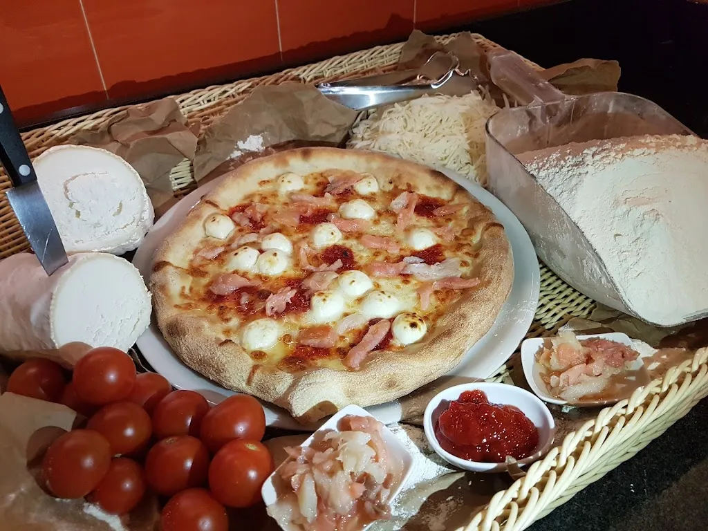 Menu_Mollina Isabella Pizza_Mollina_image_5