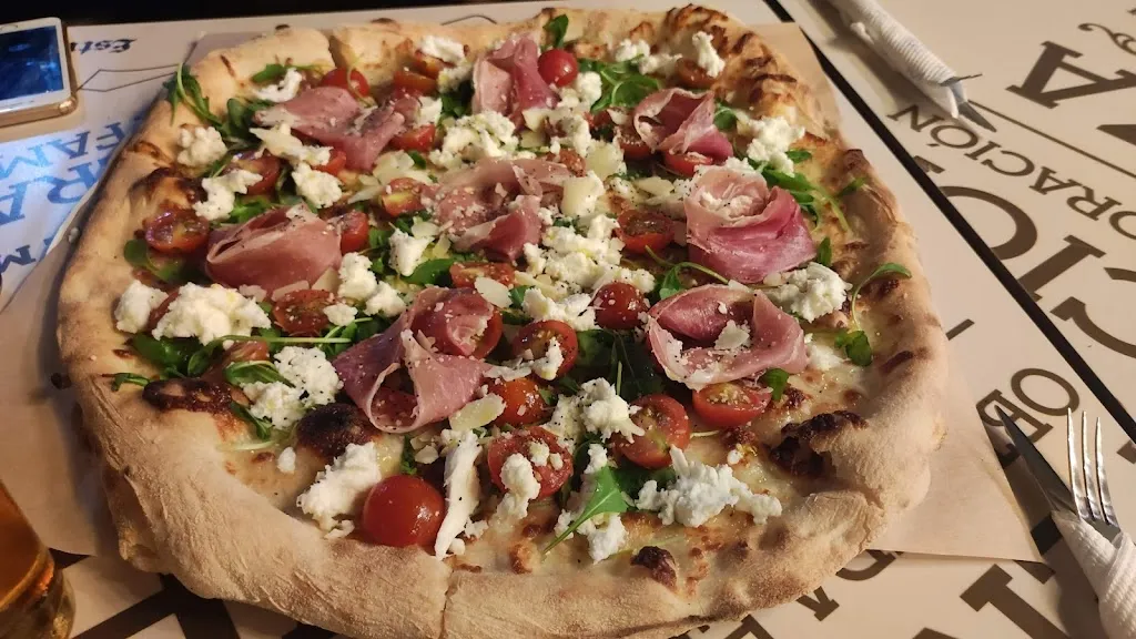 Mollina Isabella Pizza_Mollina_slider_image_3