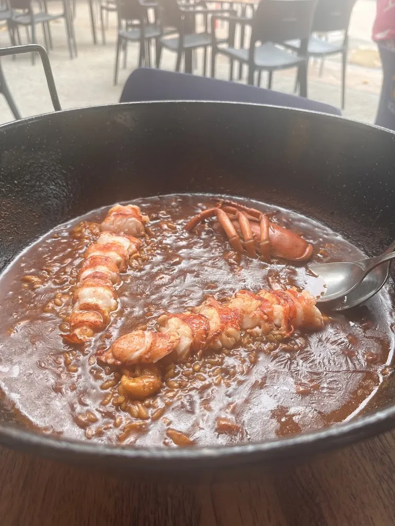 Andrés González Simón_Olmo Bar_Mutxamel_review