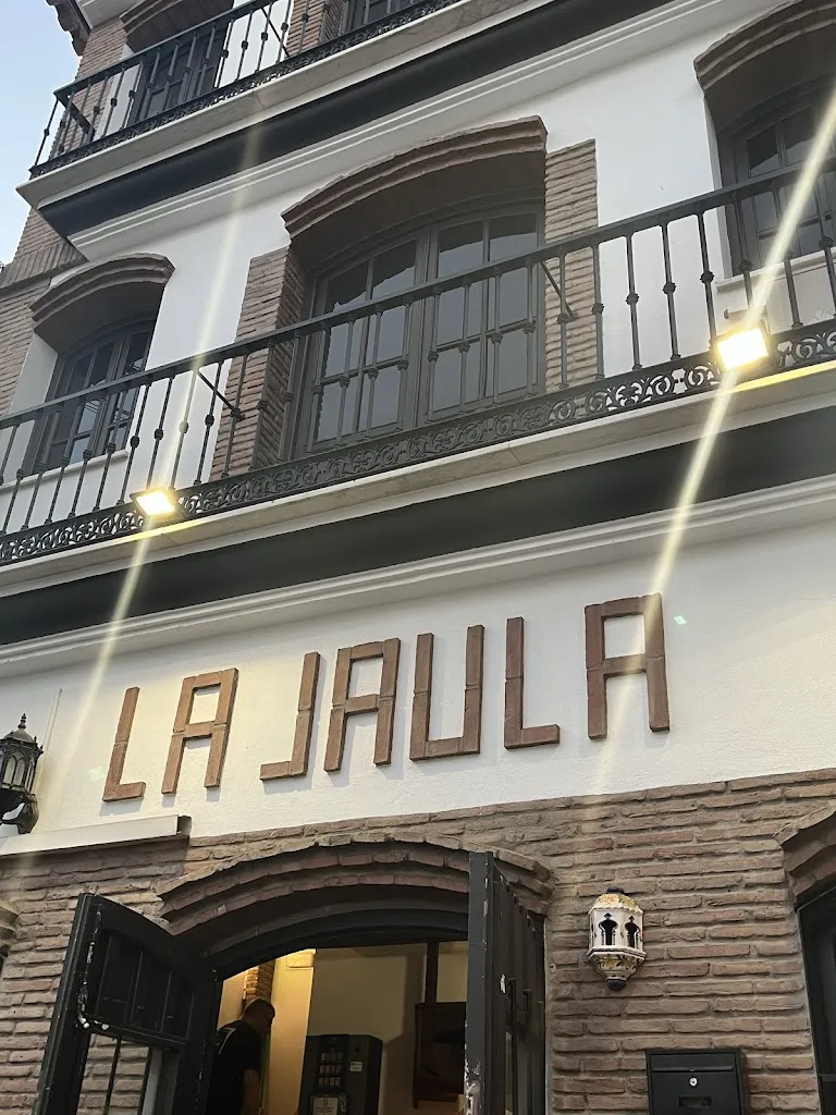 Andrea Mason_Bodeguita la jaula_Monda_review