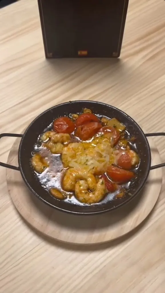 THE BROS RESTAURANTE & BAR_Monda_slider_image_1