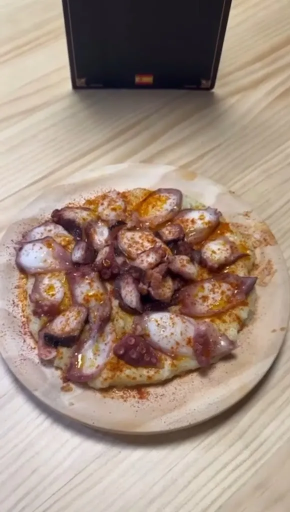 THE BROS RESTAURANTE & BAR_Monda_slider_image_3