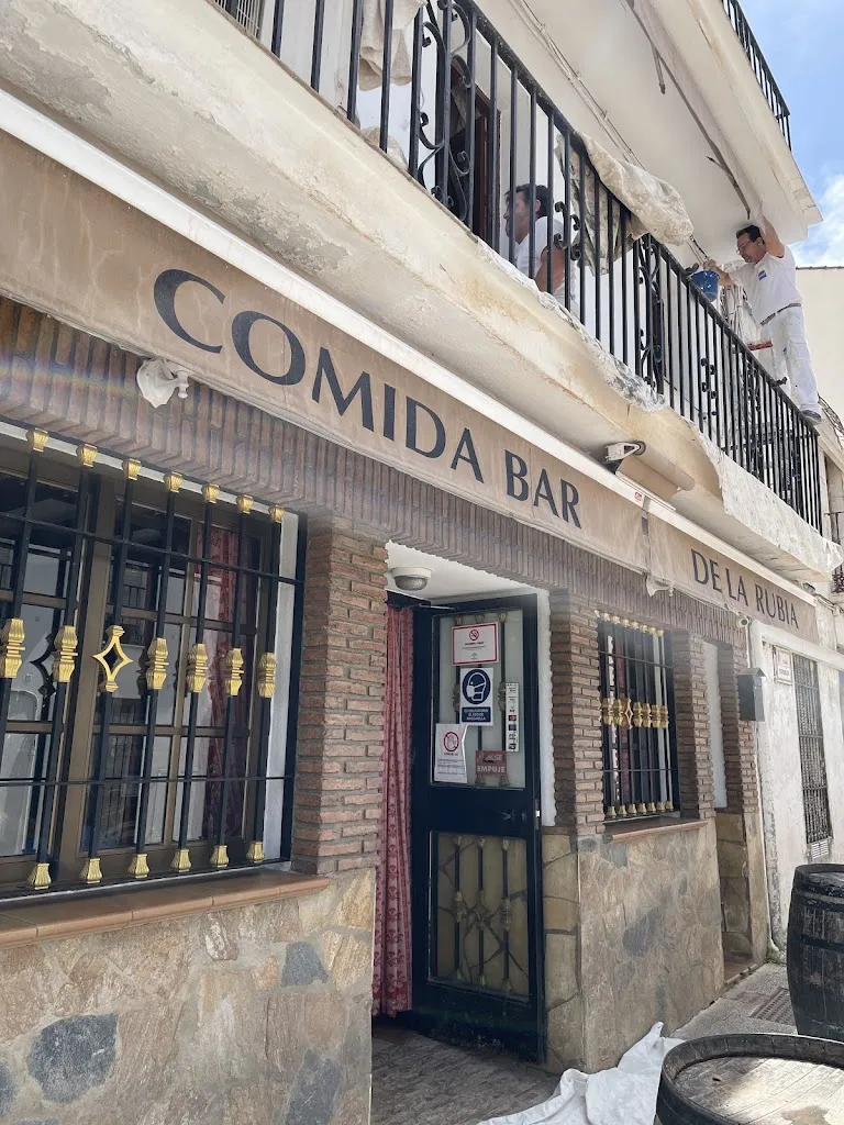 David Hopkins_De La Rubia_Monda_review