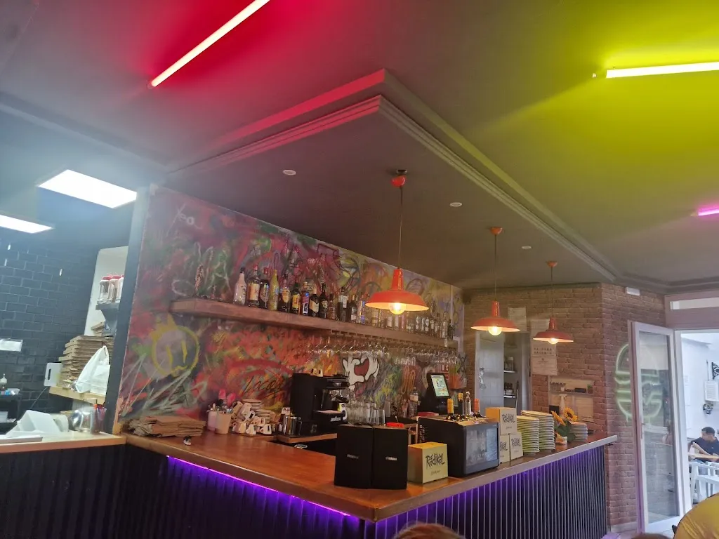 Radikal Street Food restaurant in Mijas