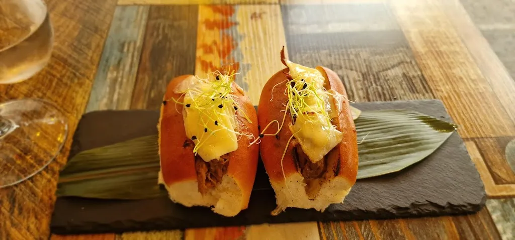 Darren Walsh_Jazzy Bubbles & Bites_Mijas_recensione