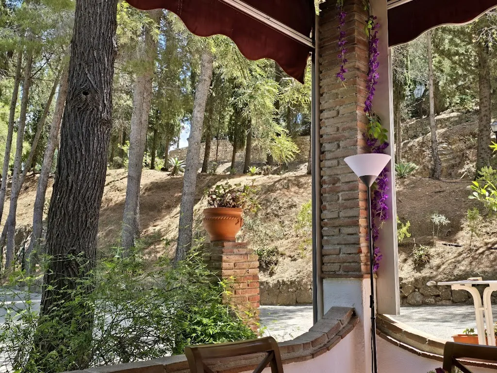 Coastal Colleen Team_Carob Bar_Mijas_recensione