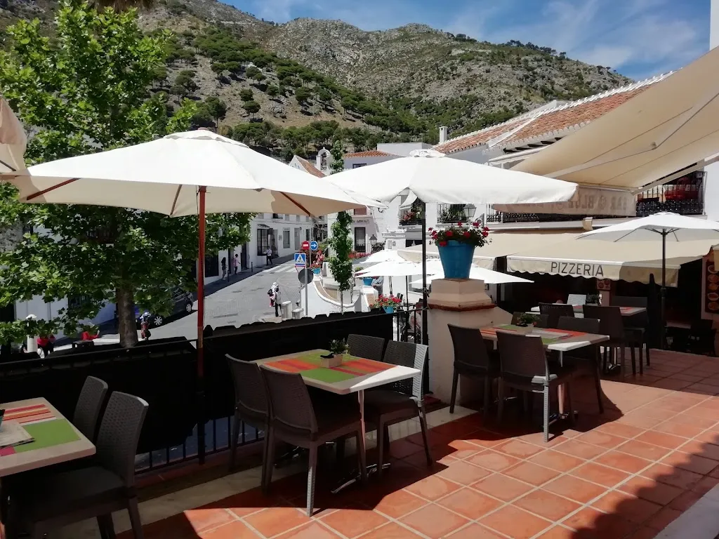 Blue coffee bike restaurant in Mijas